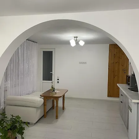 House Menchul Apartment Mala Uhol'ka Exterior photo