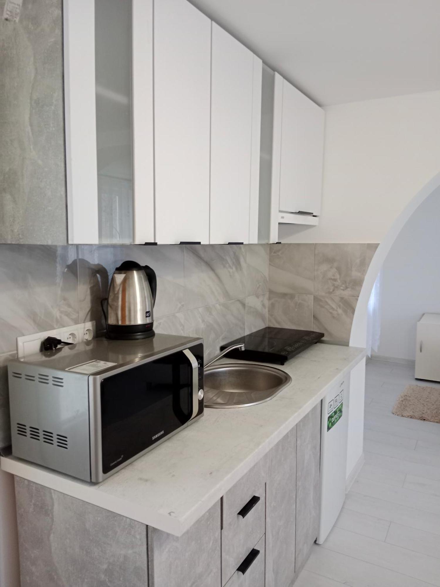 Apartment House Menchul *