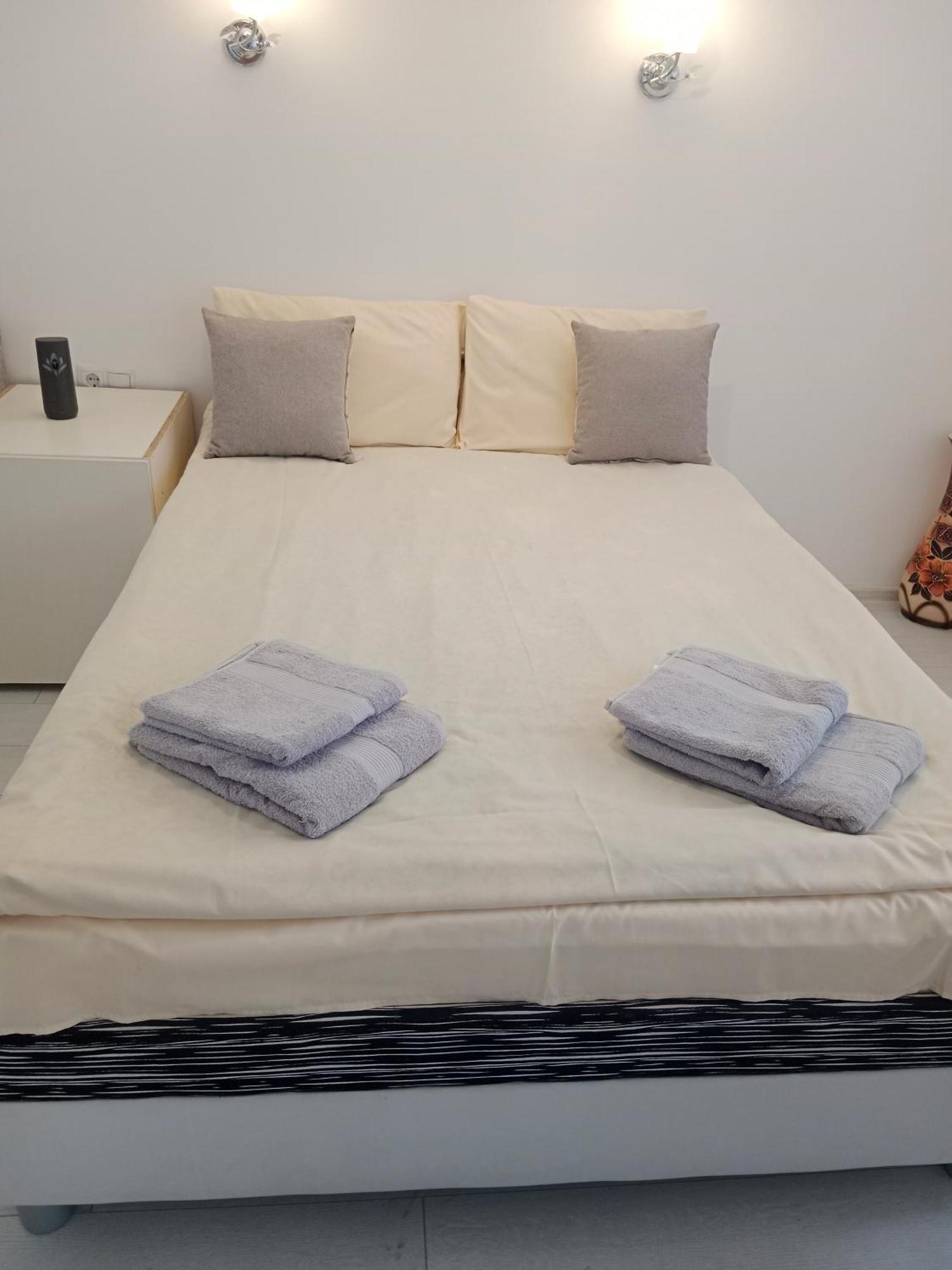 House Menchul Apartment *